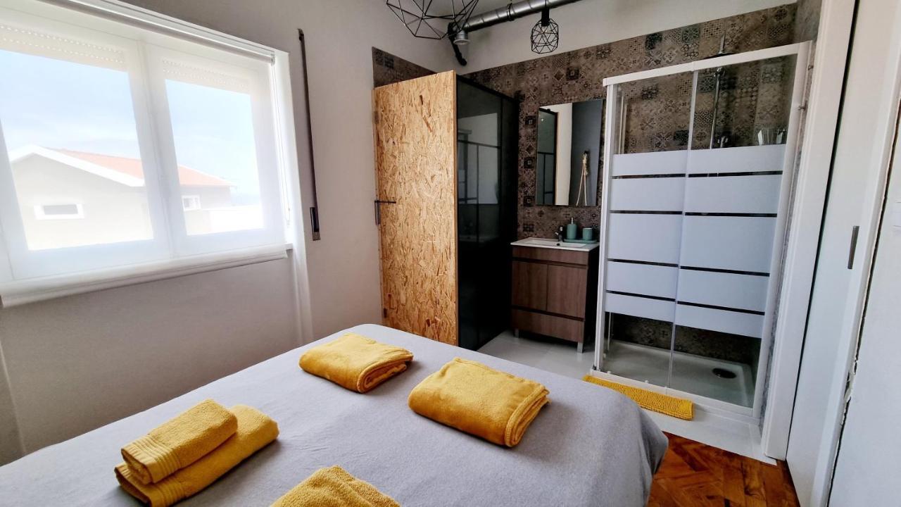 Family Surf Home - Hostel مافرا المظهر الخارجي الصورة